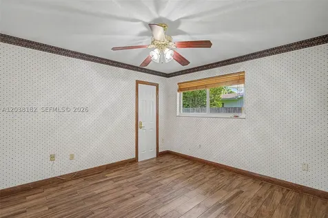 16842 SW SW 79 Place Palmetto Bay FL 33157