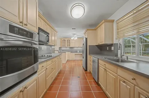 16842 SW SW 79 Place Palmetto Bay FL 33157
