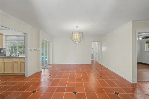 16842 SW SW 79 Place Palmetto Bay FL 33157