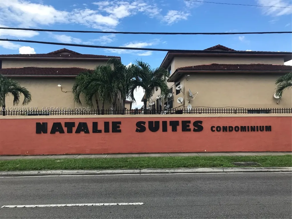 2319 W 60th Street Hialeah FL 33016