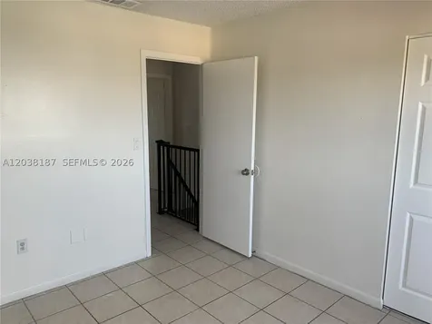 2319 W 60th Street Hialeah FL 33016