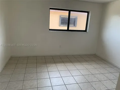 2319 W 60th Street Hialeah FL 33016
