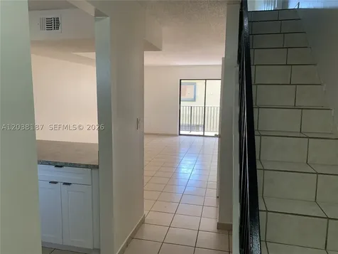 2319 W 60th Street Hialeah FL 33016