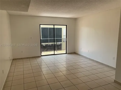 2319 W 60th Street Hialeah FL 33016