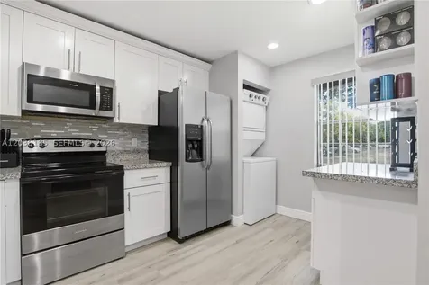 2882 Coral Springs Drive Coral Springs FL 33065