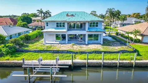 8967 SE Star Island Way Hobe Sound FL 33455