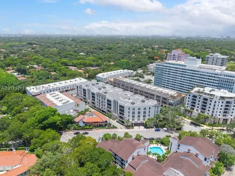 718 Valencia Avenue Coral Gables FL 33134