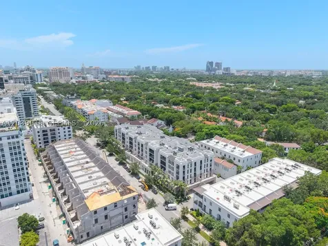 718 Valencia Avenue Coral Gables FL 33134