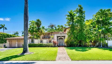 6693 Windsor Lane Miami Beach FL 33141