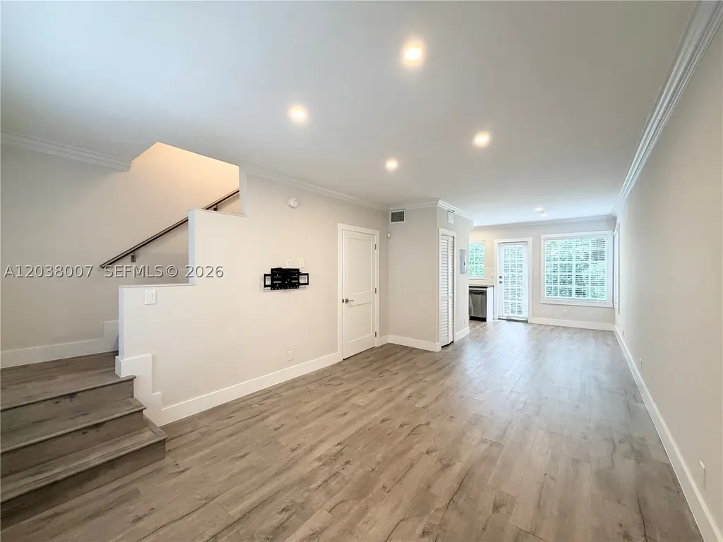 15 Madeira Avenue Coral Gables FL 33134