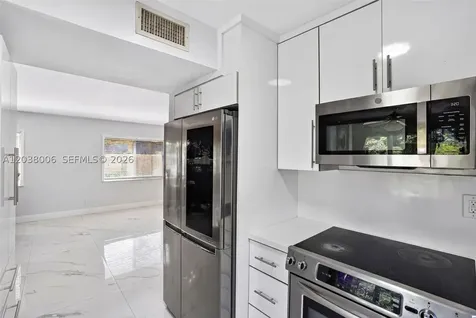 14102 SW 167th Terrace Miami FL 33177