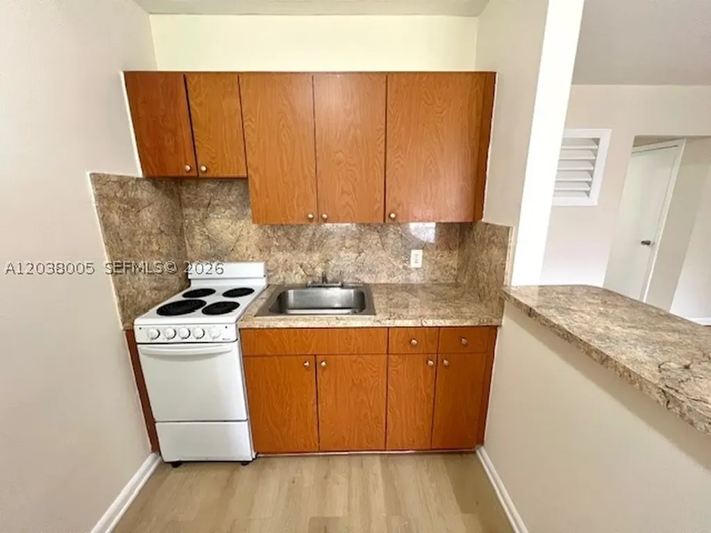 692 NE 85th Street Miami FL 33138