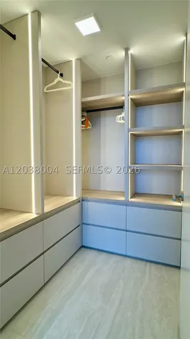 77 SE 5th Street Miami FL 33131