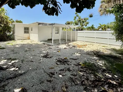 600 NW 116th Terrace Miami FL 33168