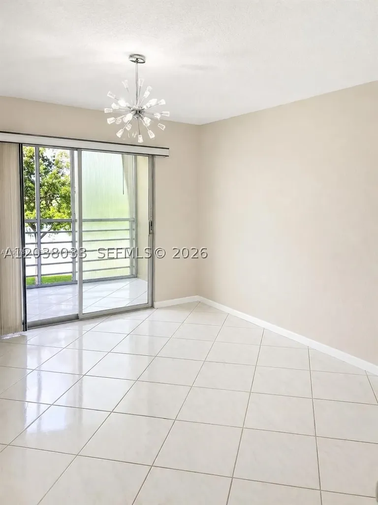 2050 Newcastle C Boca Raton FL 33434