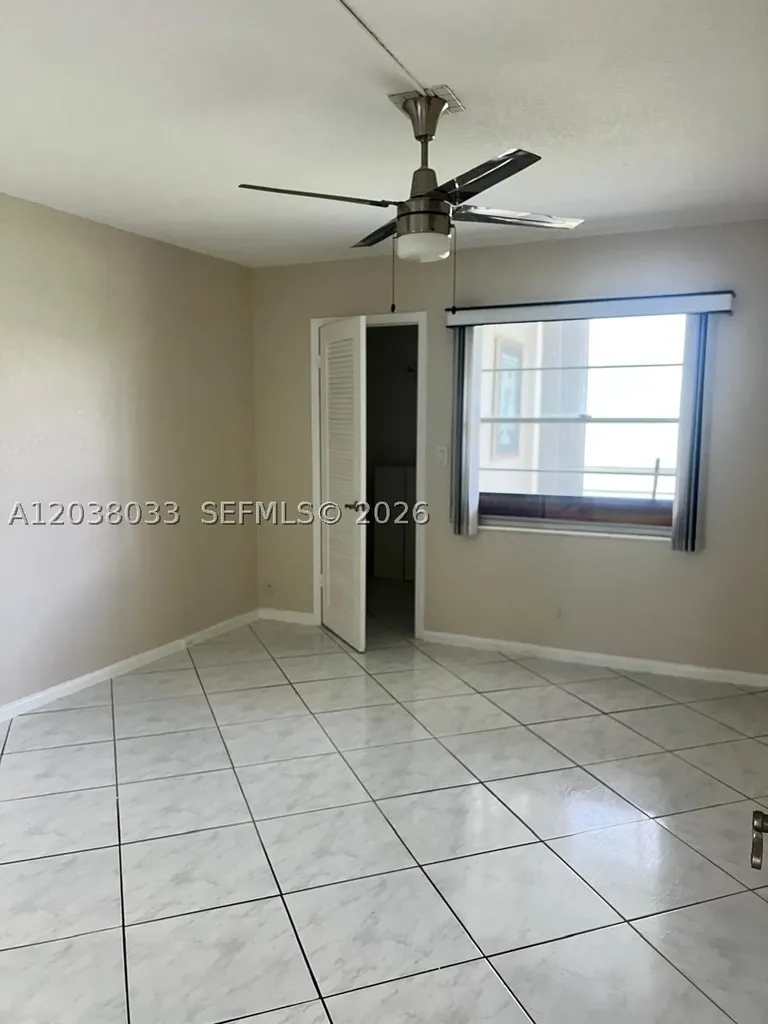 2050 Newcastle C Boca Raton FL 33434