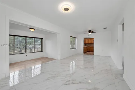 2501 NW 55th Terrace Miami FL 33142