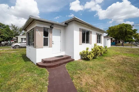 2501 NW 55th Terrace Miami FL 33142