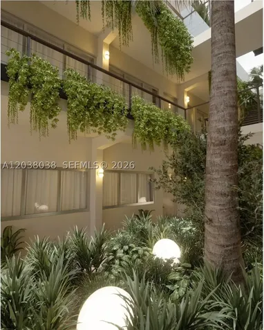250 Collins Avenue Miami Beach FL 33139