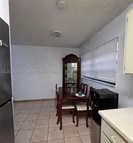 2560 W 60th Street Hialeah FL 33016