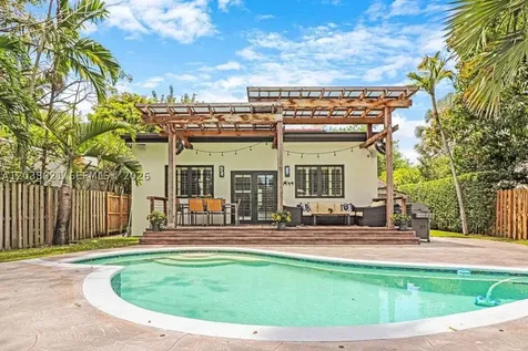 111 SW 29th Road Miami FL 33129