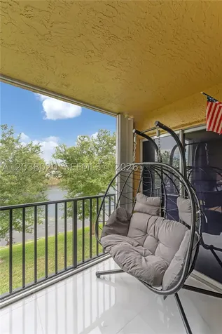 15470 SW 82nd Lane Miami FL 33193