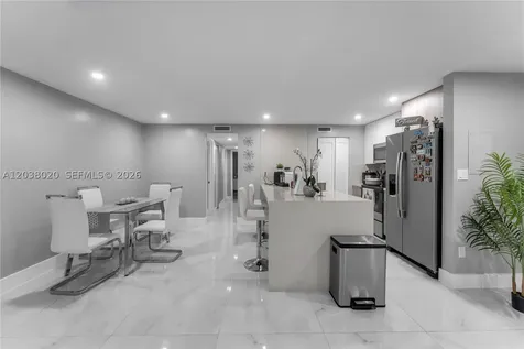 15470 SW 82nd Lane Miami FL 33193