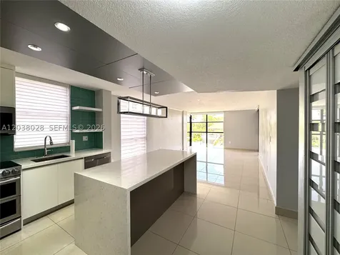 18000 NW 68th Avenue Hialeah FL 33015