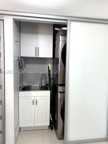 18000 NW 68th Avenue Hialeah FL 33015