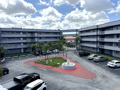 18000 NW 68th Avenue Hialeah FL 33015