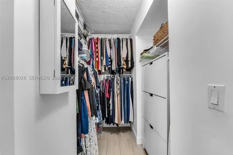 460 NW 86th Place Miami FL 33126