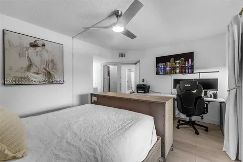 460 NW 86th Place Miami FL 33126