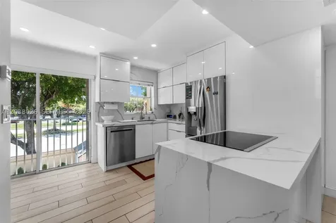 460 NW 86th Place Miami FL 33126
