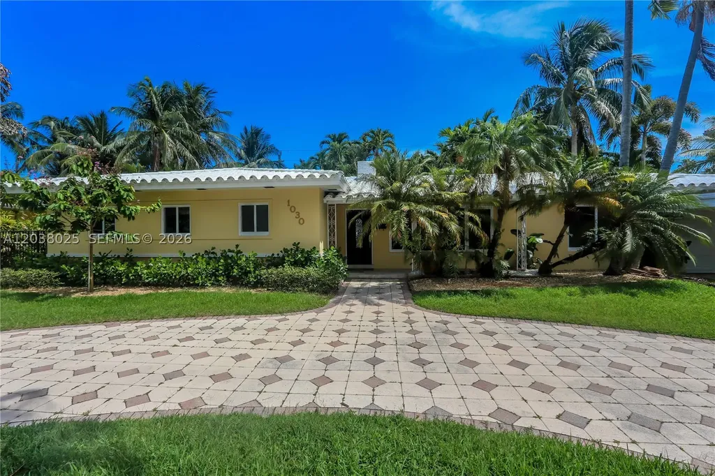 1030 Polk Street Hollywood FL 33019