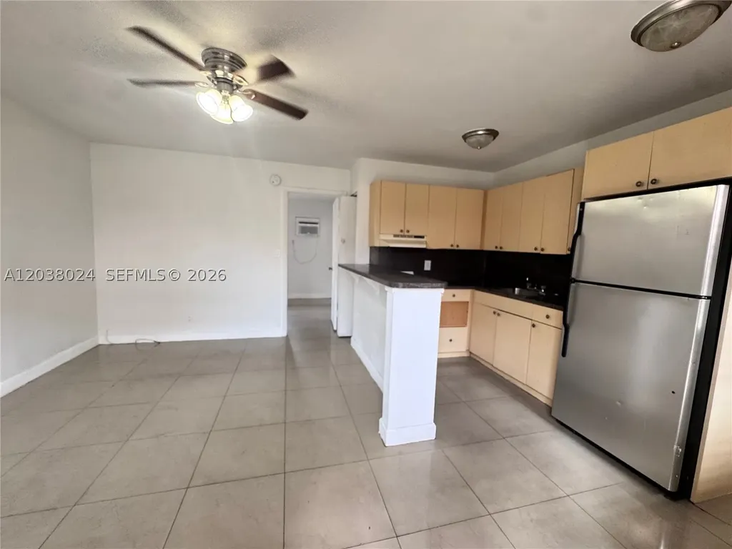 101 NE 41st Street Oakland Park FL 33334