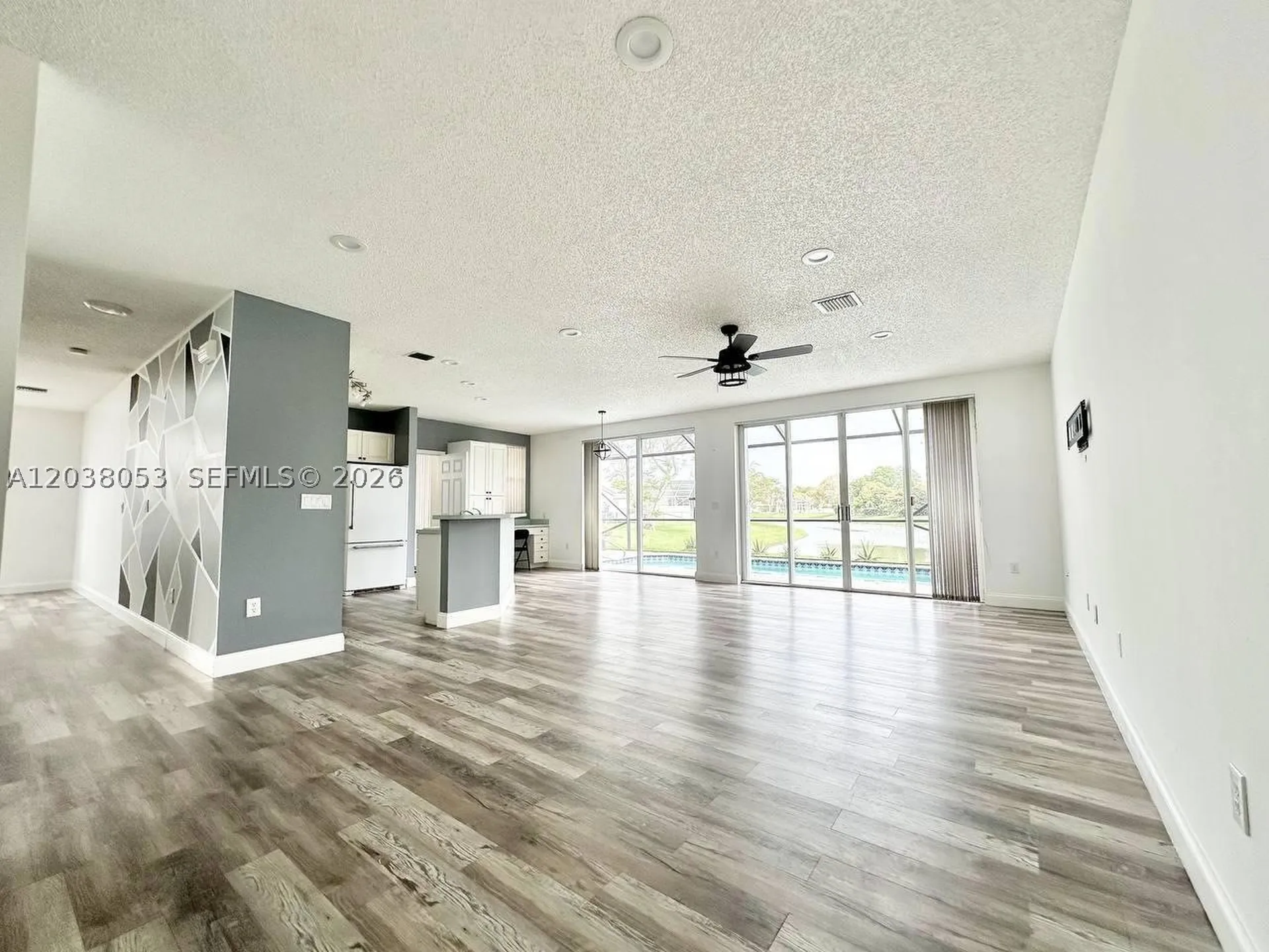 7647 Rockport Circle Lake Worth FL 33467