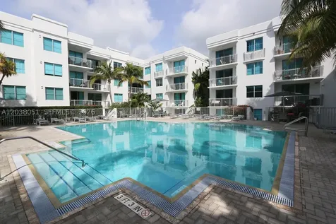 110 Washington Avenue Miami Beach FL 33139