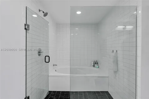888 Biscayne Boulevard Miami FL 33132