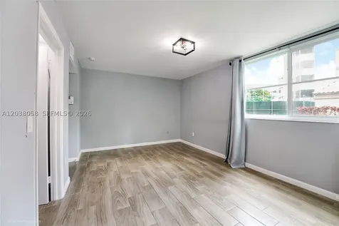 8205 Lake Drive Doral FL 33166
