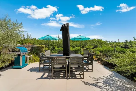 6112 Paradise Point Drive Palmetto Bay FL 33157