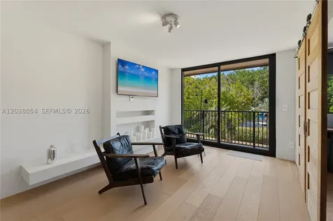 6112 Paradise Point Drive Palmetto Bay FL 33157