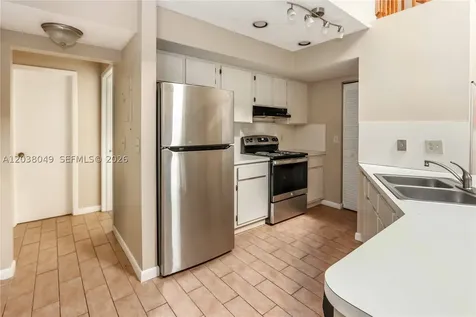 444 SE 14th Street Dania Beach FL 33004