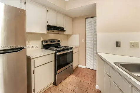 444 SE 14th Street Dania Beach FL 33004
