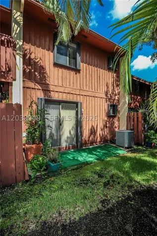 444 SE 14th Street Dania Beach FL 33004