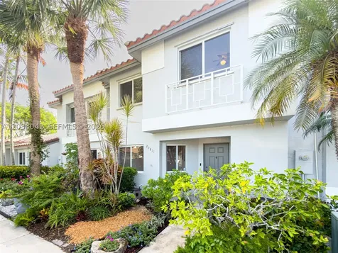 20811 NW 3rd Lane Pembroke Pines FL 33029