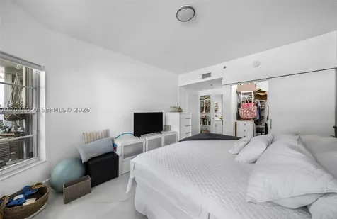 3255 NE 184th Street Aventura FL 33160