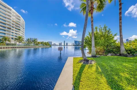 3255 NE 184th Street Aventura FL 33160