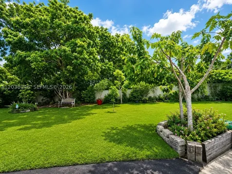 13870 Magnolia Court Davie FL 33325