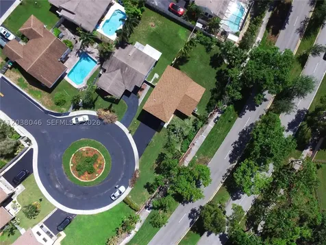 13870 Magnolia Court Davie FL 33325