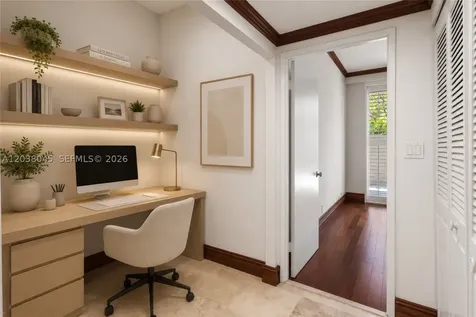 251 Crandon Boulevard Key Biscayne FL 33149